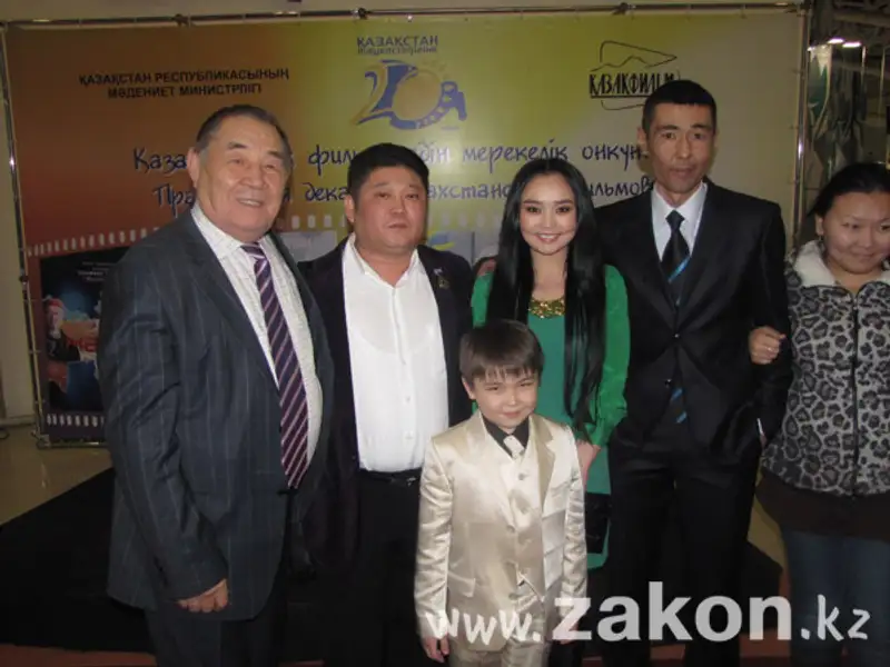 В Астане прошло закрытие праздничной декады казахстанских фильмов, созданных за годы независимости, фото - Новости Zakon.kz от 21.12.2011 15:45