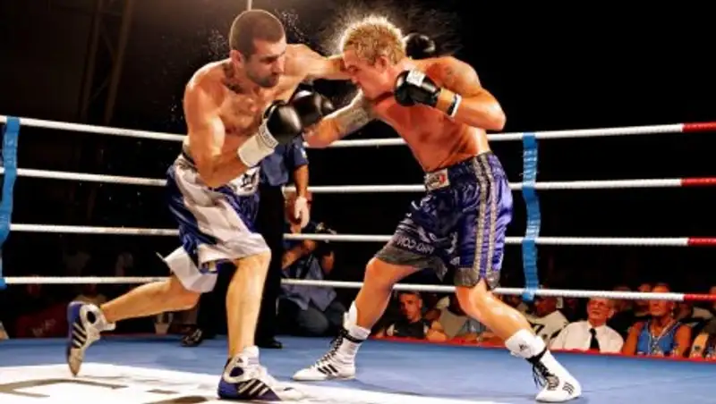 Южноафриканский боксёр установил мирово рекорд, победив за 11 секунд