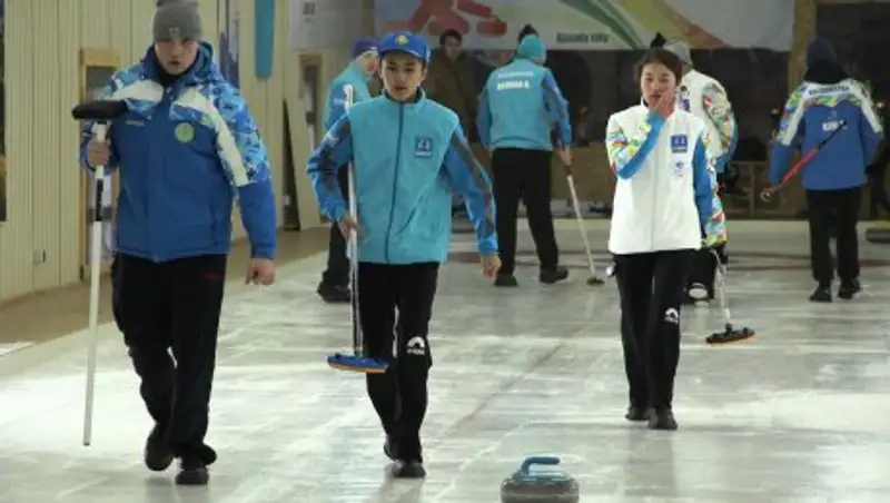 Казахстанские керлингисты приступили к заключительному этапу подготовки к Универсиаде-2017