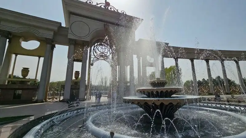 Санэпидемиологи напомнили, чем могут обернуться купания в фонтане