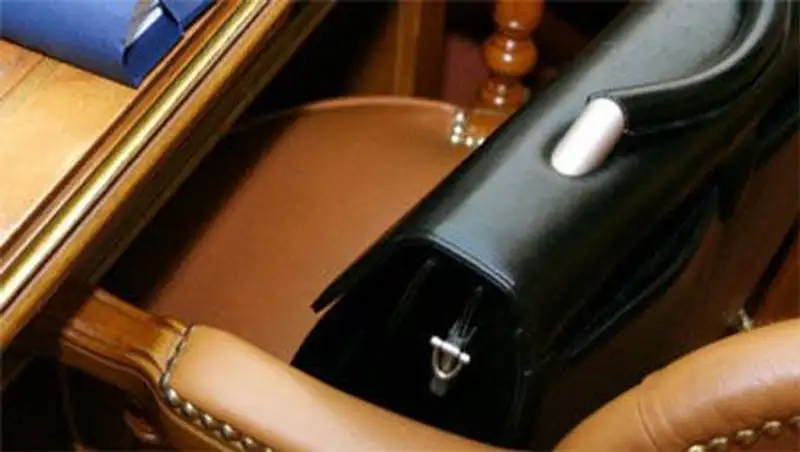 Жамишев примет жесткие меры к чиновнику, избившему секретаршу в Акмолинской области