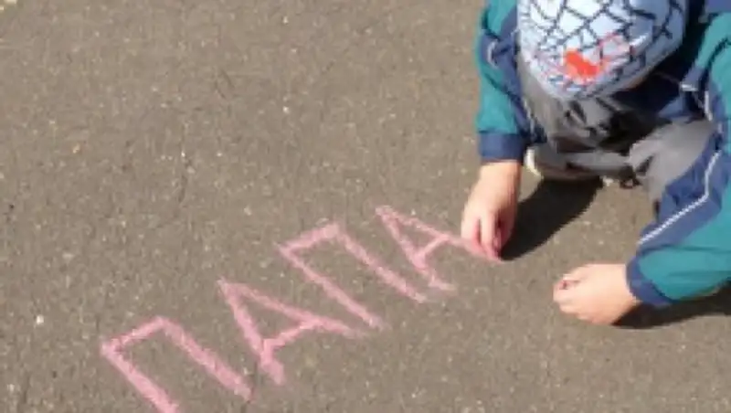 В Астане злостный неплательщик алиментов за рулем сбил судоисполнителя