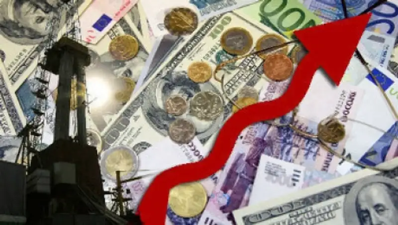 Мировые цены на нефть замедлили рост на данных по буровым установкам в США