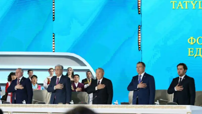 О любви казахов к русскому языку рассказал Первый Президент Казахстана