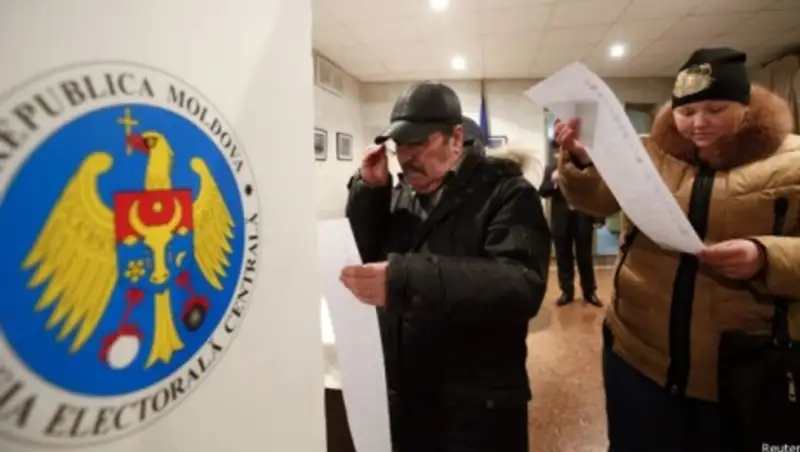 Молдавия: выборы в парламент разделили избирателей