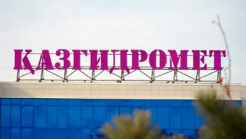 На большей части Казахстана 17 мая ожидаются ливни и грозы 