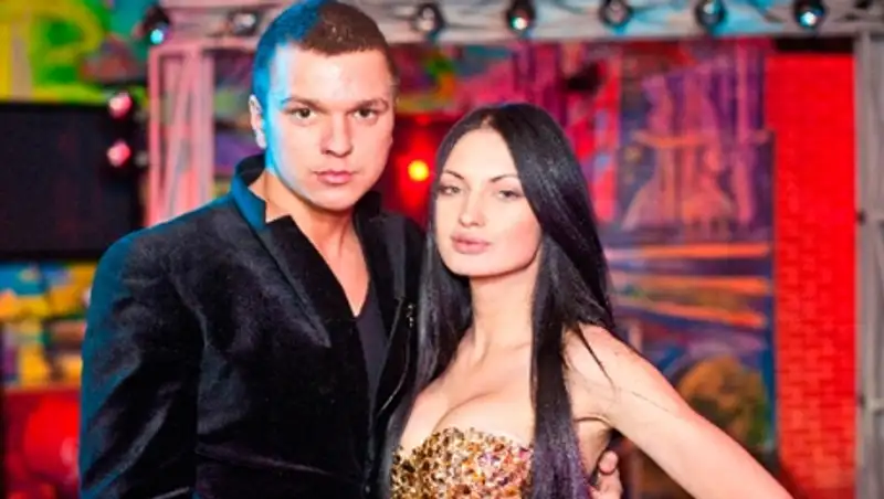 Звезду "Дома-2" после аварии сбила машина