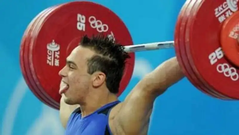 Илья Ильин и Зульфия Чиншанло вошли в сборную Казахстана по тяжелой атлетике