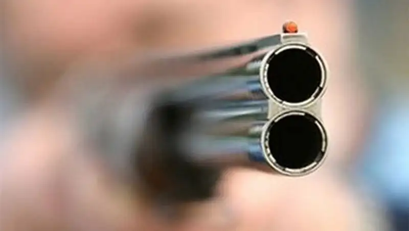 Неизвестный открыл стрельбу в Калифорнии, три человека погибли