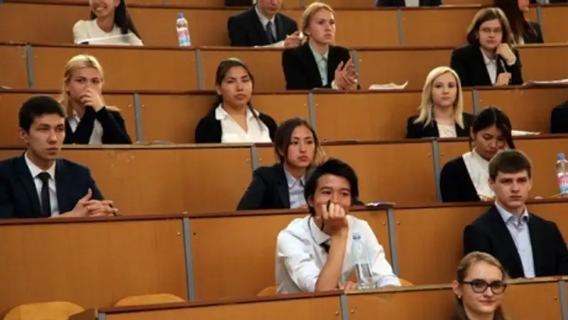 В трех потоках ЕНТ приняли участие 56 318 выпускников – МОН РК