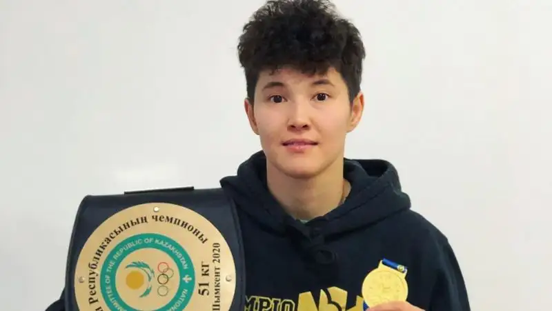 Чемпионка мира по боксу из Казахстана выиграла «золото» Кубка Странджа
