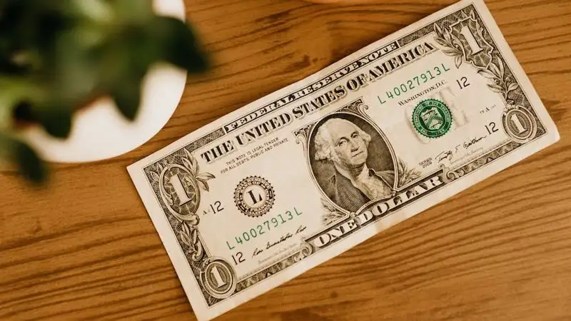 Курсы валют на 14 января в обменниках Казахстана