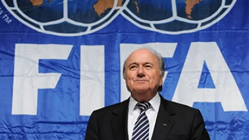 Блаттер опроверг сообщения о готовности уйти в отставку