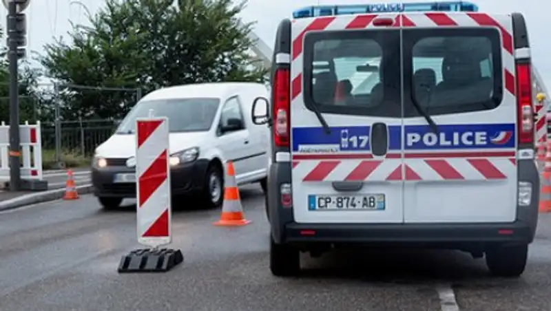 Французские таможенники задержали нигерийца с 79 тысячами евро в желудке