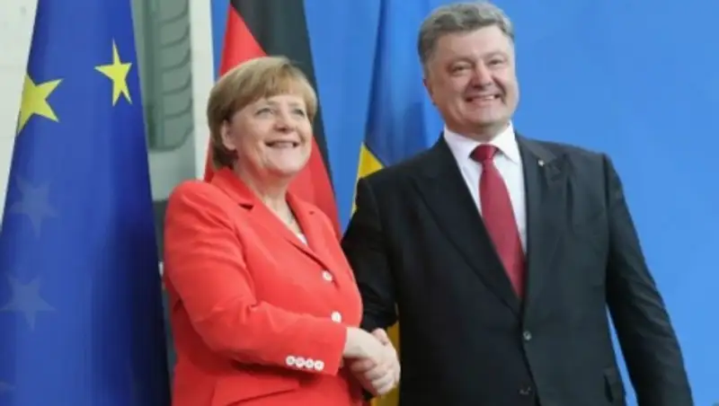 Порошенко: решить проблему Донбасса силой невозможно