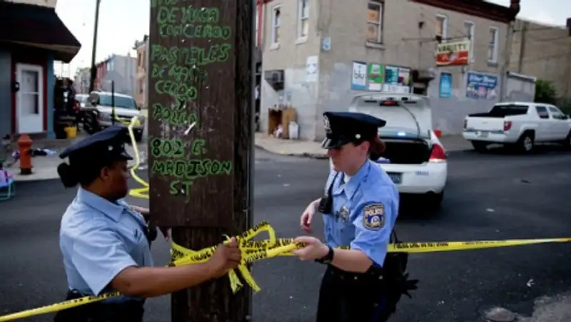 Глава полиции Чикаго уволен из-за дела с убийством афроамериканца