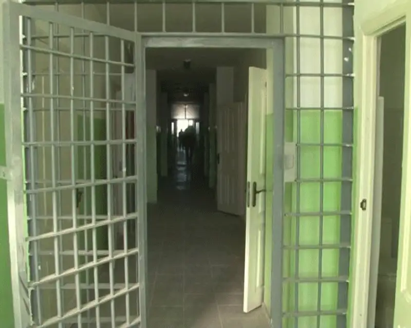 В Уральске заканчивается строительство колонии строгого режима с покамерным содержанием В Уральске заканчивается строительство колонии строгого режима с покамерным содержанием, фото - Новости Zakon.kz от 26.11.2013 01:33