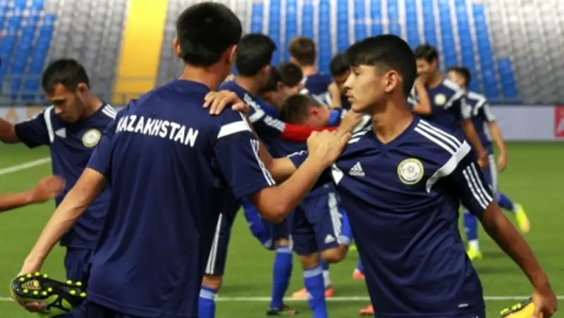 Юношеская сборная Казахстана по футболу одержала победу над узбекским «Бунедкором»