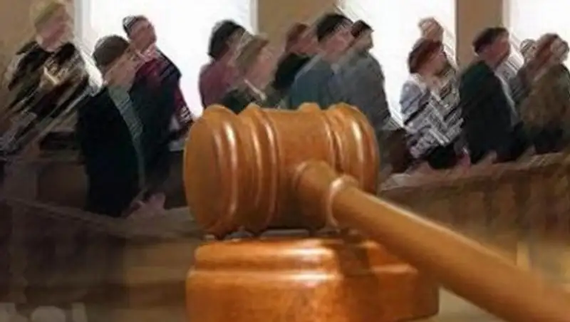 Свидетели по делу Ермегияева сообщили о фактах незаконного трудоустройства сотрудников