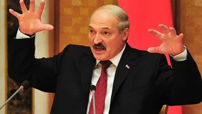 Лукашенко удручен и грозит ответить России на ограничение транзита белорусских продуктов