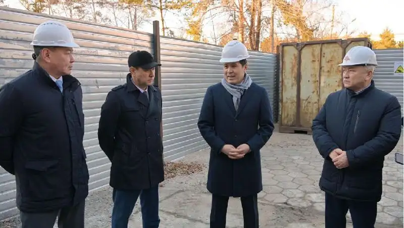 Завершить реконструкцию 1 городской больницы раньше срока поручил глава Павлодарской области, фото - Новости Zakon.kz от 03.11.2022 13:31