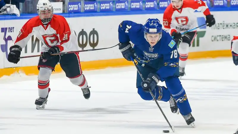 "Снежные Барсы" проиграли "Спутнику" в матче МХЛ