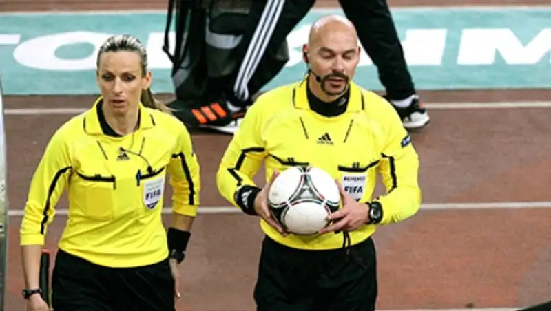Женщина-арбитр отработает на матче сборных Молдавии и России