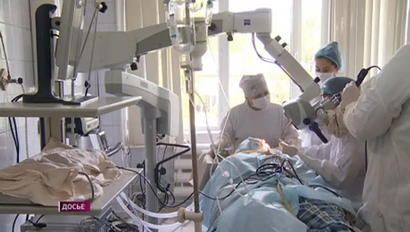 Близнеца-паразита удалили у девочки в Алматы