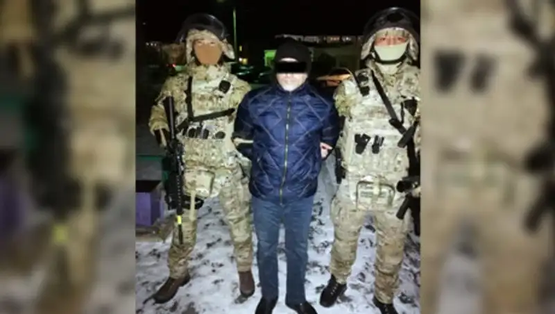 Спецоперация КНБ: пресечен канал поставки оружия из России