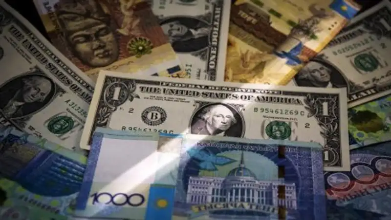 Неделя для тенге завершилась укреплением