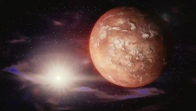 Новые снимки Марса появились в Сети