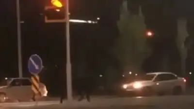 кадр из видео, фото - Новости Zakon.kz от 19.07.2021 11:49