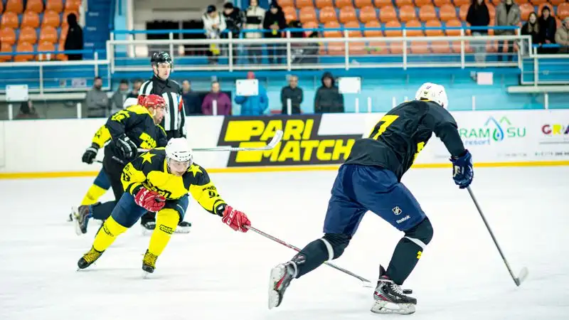 Все на лед: воспитанники детского дома посетили Ice Games вместе с Parimatch Foundation