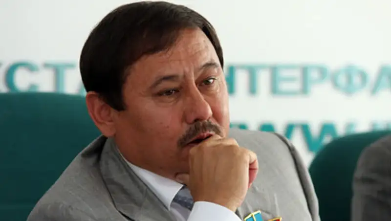 Казкосмос отрицает наличие у Мусабаева недвижимости в ОАЭ