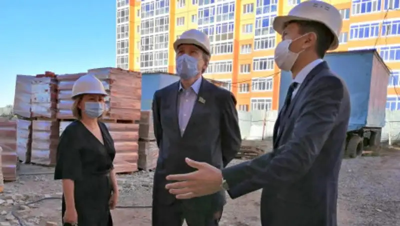 Мажилисмены: Строящиеся социальные объекты должны быть сданы вовремя