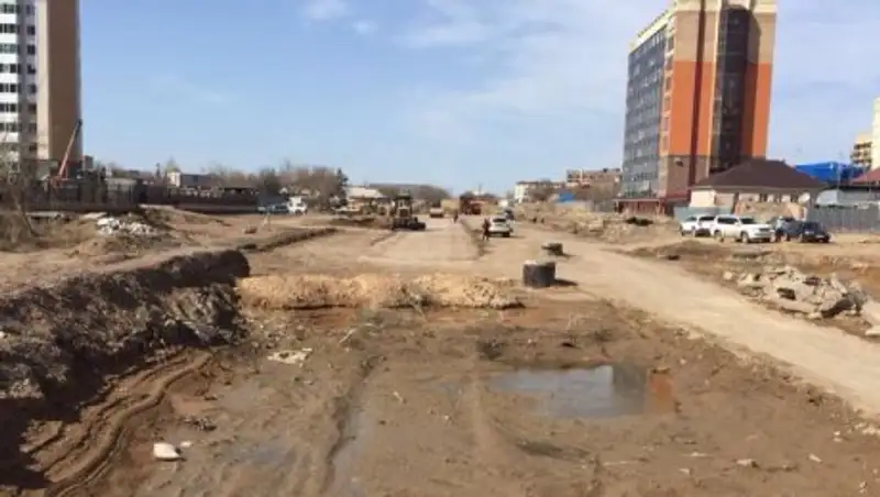В Астане приступили к строительству проблемной дороги