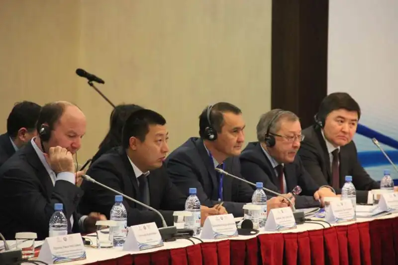 В Казахстане рассматривается вопрос по созданию палаты частных судебных экспертов (фото) В Казахстане рассматривается вопрос по созданию палаты частных судебных экспертов (фото), фото - Новости Zakon.kz от 05.12.2016 21:49