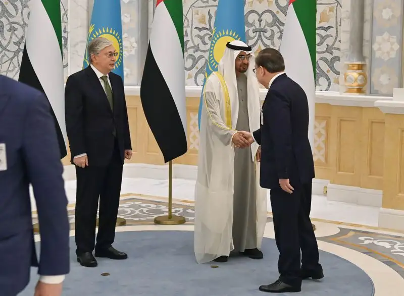 Какие документы подписали президенты Казахстана и ОАЭ, фото - Новости Zakon.kz от 17.01.2023 16:13