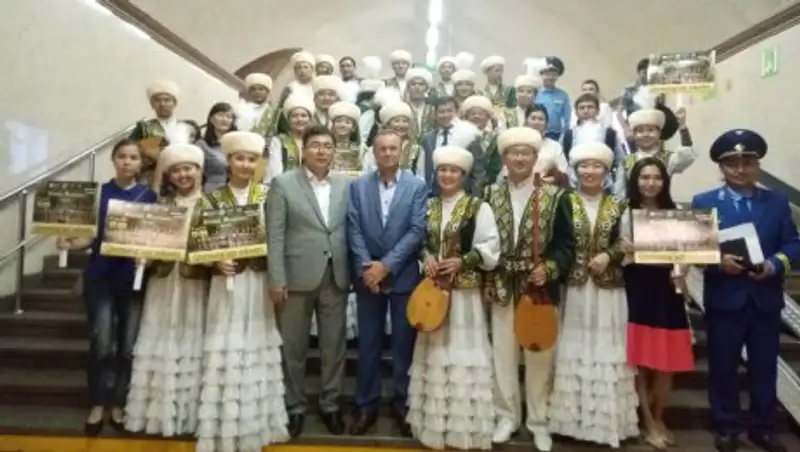 Необычный флешмоб прошел в алматинском метро