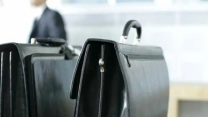 Мажилис одобрил законопроект о государственной службе