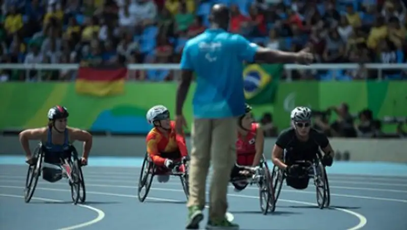 Международный паралимпийский комитет продлил отстранение россиян от соревнований