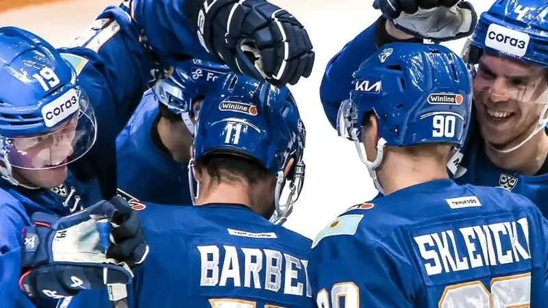 Хоккей Новый тренер, фото - Новости Zakon.kz от 09.10.2023 11:42