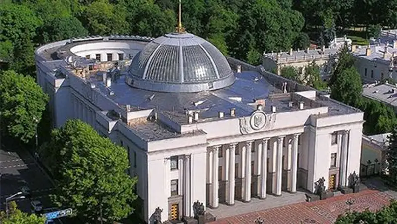 Рада приняла закон о приватизации газопровода