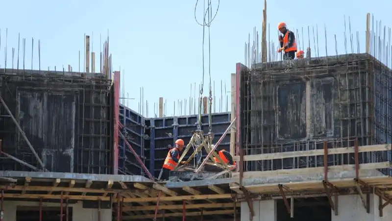 Строительство очередного "человейника" пересмотрят в Алматы