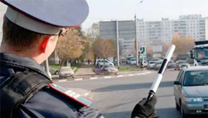 Кызылординец, проигнорировавший требование ДПС остановиться, лишен водительских прав 