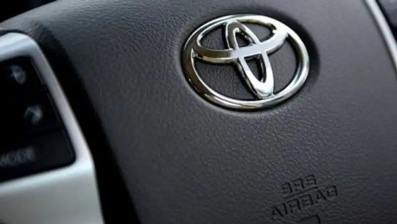 Toyota отозвала почти 6 млн машин из-за подушек безопасности