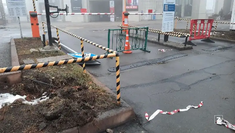 Алматинцев напугали толпы кричащей молодежи на улицах города