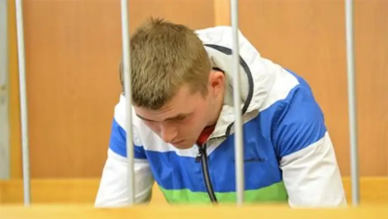 Петербургский курсант-потрошитель получил пожизненное за убийство семьи наркополицейского