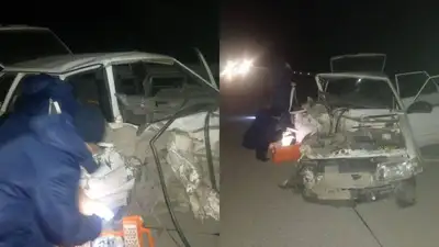 Lada сбила мужчину, чинившего на трассе КАМАз: оба водителя погибли 