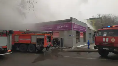 пресс-служба ДЧС Алматы, фото - Новости Zakon.kz от 26.11.2019 17:26